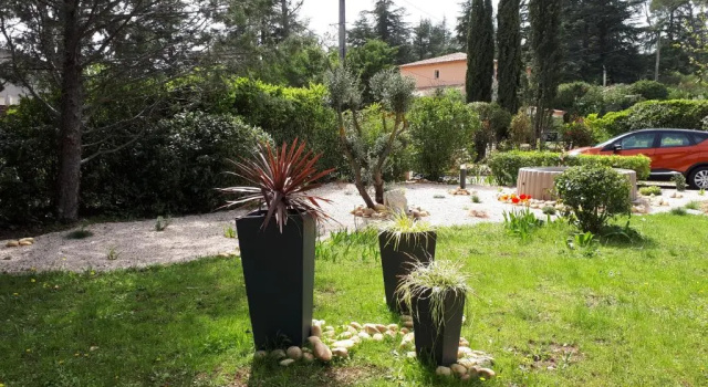 Номер Standard Les Coronilles