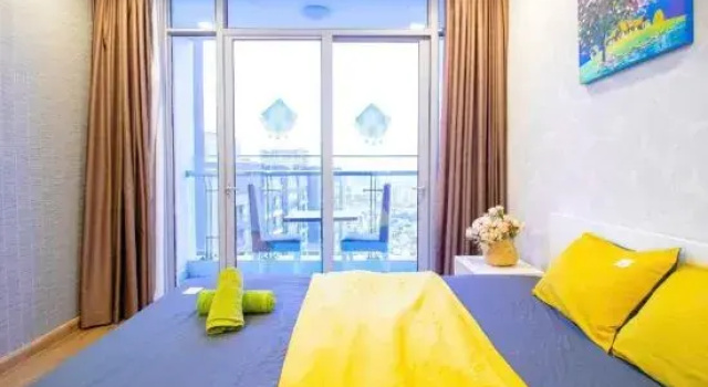 Sonesta Heaven Suites by GSH - Vinhomes Central Park, Landmark 81 & Saigon Downtown, Забронировать Отель Отели Хошимина 3 звезды, рядом с Pearl Plaza Ho Chi Minh, 3*