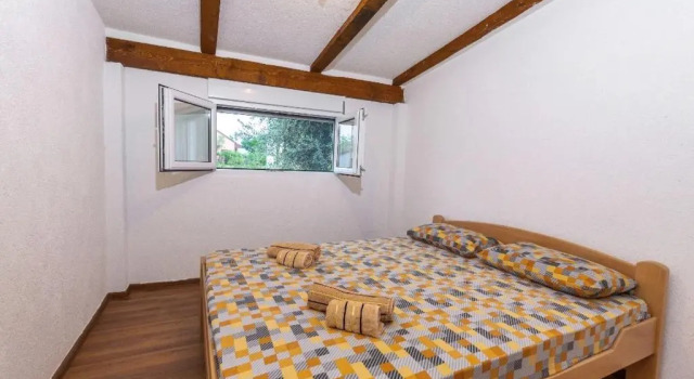 Apartman Maslina, Varaa Huoneisto Mahala Montenegro