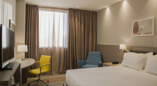 Hampton by Hilton Rome East