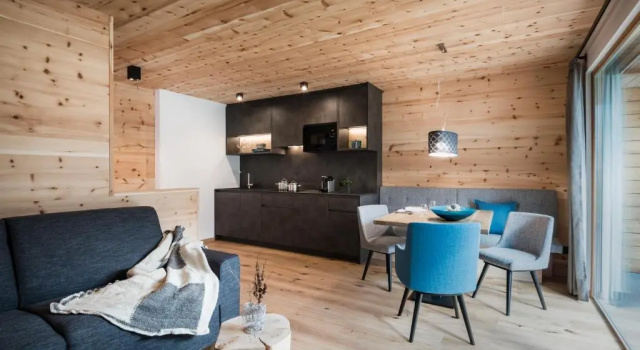 Апартаменты Les Dolomites Mountain Lodges