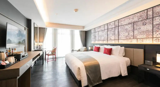 Двухместный номер Deluxe с видом на горы Ramada Plaza by Wyndham Chao Fah Phuket