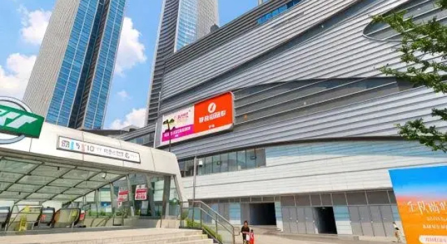 Tianyi Panorama Hotel, Boek Hotel Regio Chongqing Hotels met Parkeerplaats, Parkeren