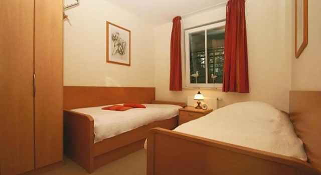 Haus-Meeresblick-Wohnung-2-11-322, Забронировать Апартаменты/квартира Отели Мекленбург-Померания с парковкой, Парковка