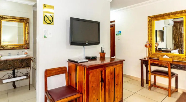 Двухместный номер Standard Afrique Boutique Hotel O.R. Tambo