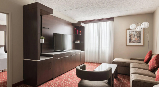 Двухместный люкс Chicago Marriott Northwest