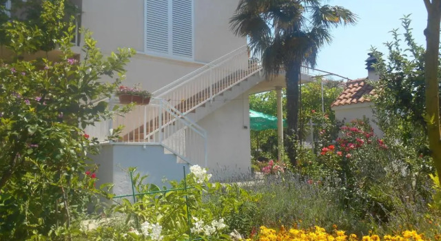 Apartments Jerkin, 예약 아파트 Tribunj Sibenik-Knin County, Dog Beach 근처