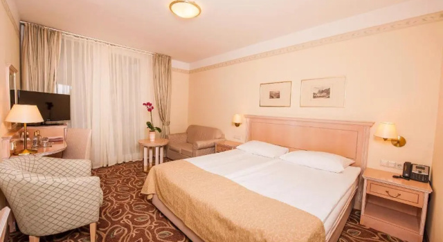 Двухместный номер Superior с балконом Grand Hotel Sava Superior