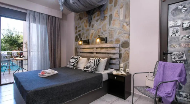 Studios Lotos
