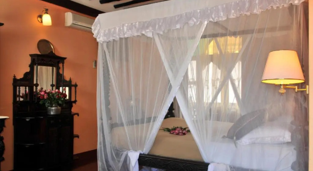 Одноместный номер Standard Dhow Palace Hotel