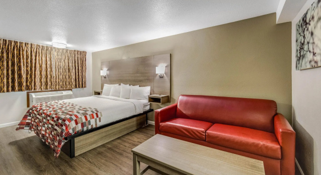 Номер Superior Ramada by Wyndham Medford Airport North