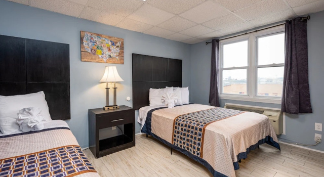 Четырёхместный номер Classic Hammock Inn & Suites - Jersey Shore