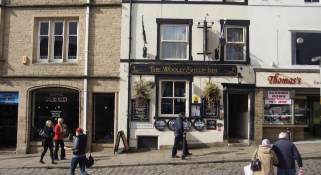 The Woolly Sheep Inn
