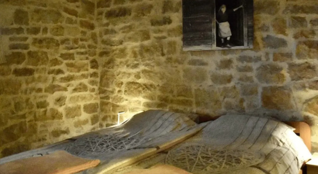 Room in Studio - Enchanting Escapade in Krsuli, Varaa Huoneisto Mrgani Istria