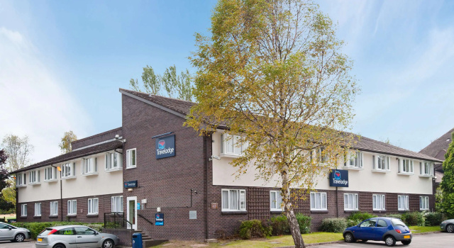 Travelodge Chester Warrington Road, Book Hotel Cheshire hoteller med parkering, Parkering
