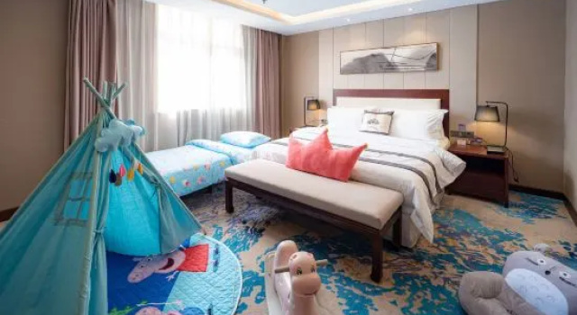Семейный номер Standard Jinjiang Metropolo Hotel - Xuzhou Train Station Chudu