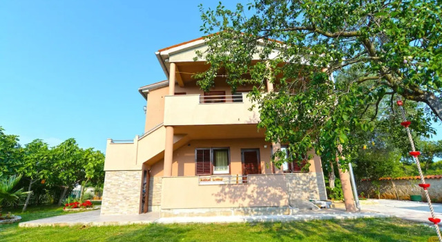 Apartment 1665, Забронировать Апартаменты/квартира Перож Pula Riviera