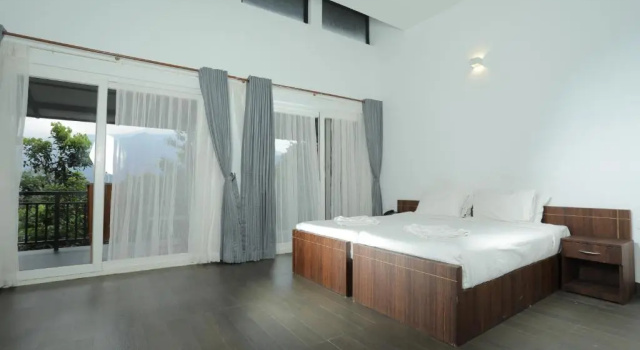 Двухместный номер Superior с видом на горы The Awakening Garden Family Resort