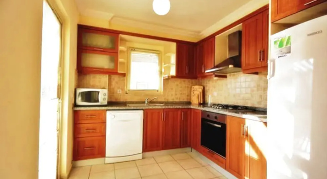 Апартаменты Royal Heights Residence 2 Bedrooms