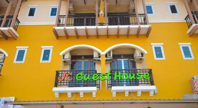 JC Guesthouse, Забронировать Гостевой дом Отели Сурат Тхани с парковкой, Парковка