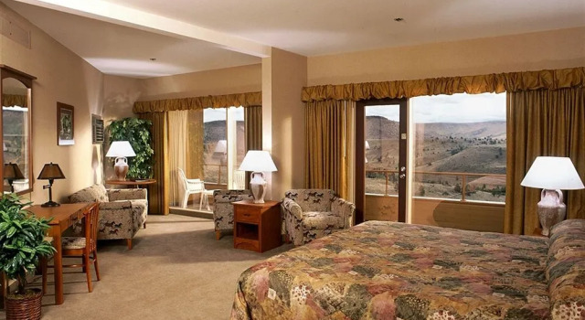 Kah-Nee-Ta Resort & Spa, Забронировать Курортный отель Уорм-Спрингс Орегон