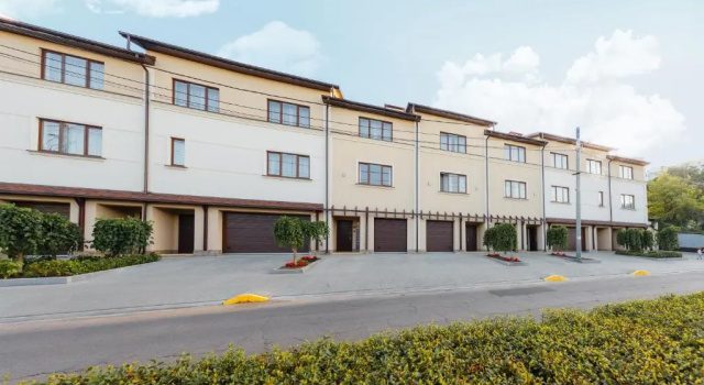 Вилла c 1 комнатой Arcadia Luxury Apartments