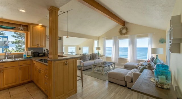 Pelican's Perch, Rezervasyon Otel Otis Oregon Coast