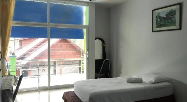 Srithongkul Village Hostel Room, Забронировать Хостел Хостелы Сурат Тхани, Хостел