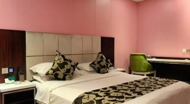 Люкс Huaqiao International Hotel
