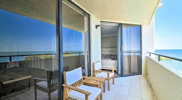 Waterfront Condo: Resort Pool, Tennis & Beach, Забронировать Курортный отель Курортные отели Хадсон, Курортный отель