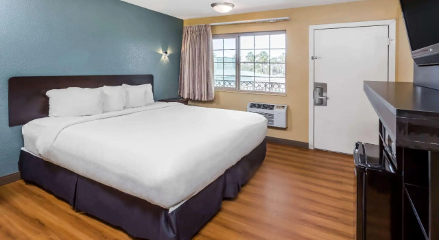 Двухместный номер Standard Hotel Avenida - Oceanside Camp Pendleton