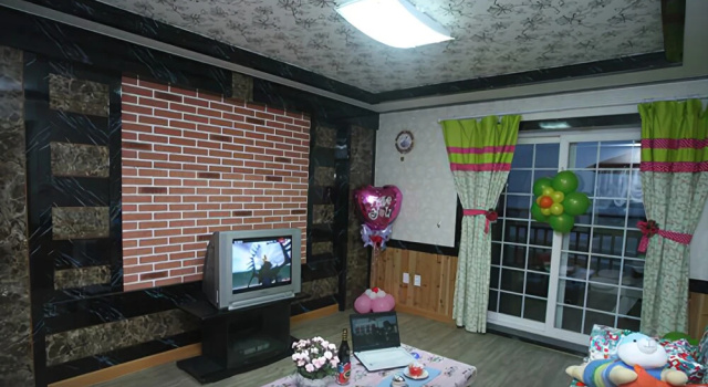 Seonjaedo Morning Silent Sea Pension, Забронировать Отель Хвасон Кёнгидо