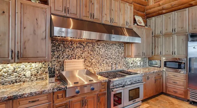 Коттедж с балконом и oceanfront Lx28: Gold Beach Oceanfront Estate