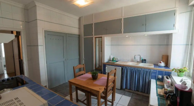 Appartement de 2 Chambres au 1er Etage, Забронировать Апартаменты/квартира Отели Каркассон с парковкой, Парковка