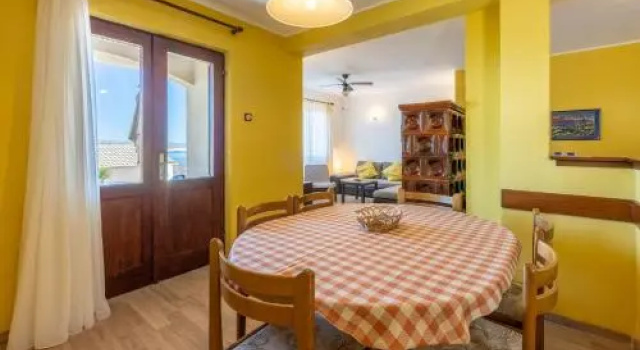 Apartment KOMPES, Забронировать Апартаменты/квартира Отели Приморско-Горанской жупания с парковкой, Парковка