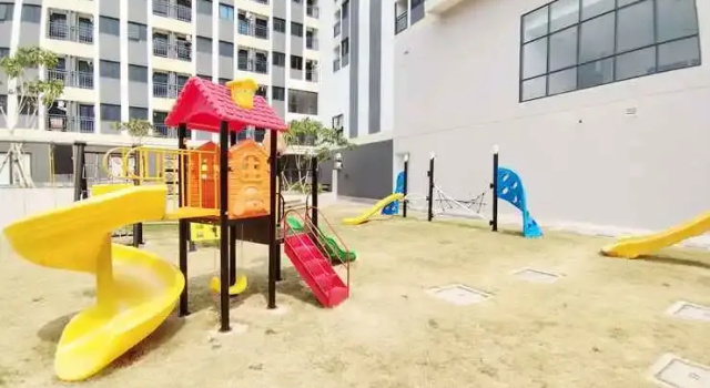 Apartemen JKT Living Star By Bobo Stay, Rezervasyon Daire Cakarta Cakarta