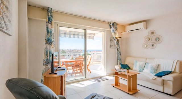 Apartment LAétius Fréjus, Забронировать Апартаменты/квартира Фрежюс Var coast