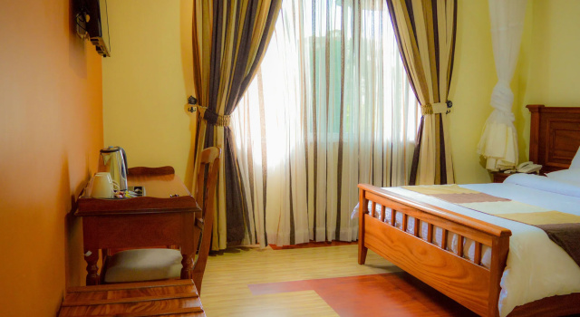 Red Ruby Hotel