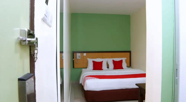 Двухместный номер Standard OYO 44054 Holiday Mansion Inn