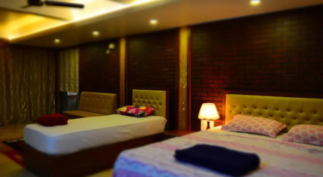 Семейный люкс Roundcube Guest House