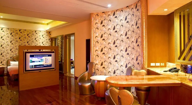 Люкс Superior Royal Group Motel Ming Chen Branch