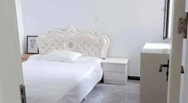 Люкс с 2 комнатами с красивым видом из окна Orange Apartment