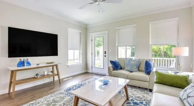 1 Mi to Riverwalk: Brand New Bradenton Home