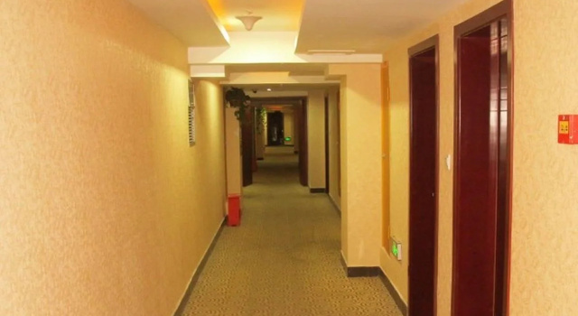 Chengdu Huijun Hotel, Rezerwuj Hotel Chenghua Longquanyi