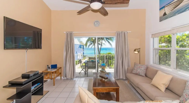 Moon Bay by Cayman Villas, Забронировать Отель Северная сторона Grand Cayman