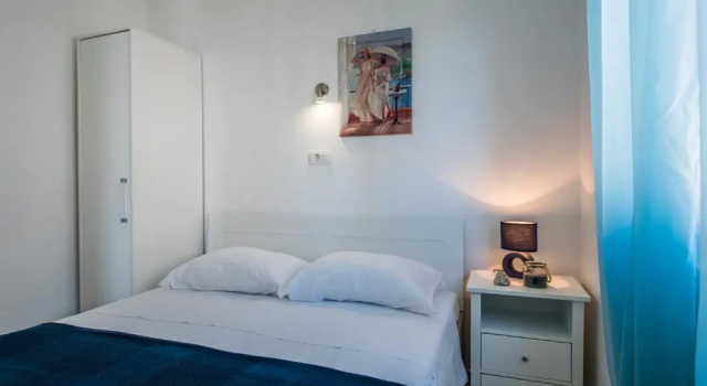Apartments Amneris, Забронировать Апартаменты/квартира Трогир Ciovo Island