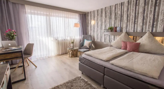 Двухместный номер Standard с балконом Haus Rose