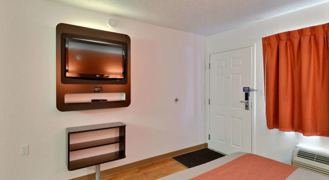 Motel 6-Tewksbury, MA - Boston, Забронировать Мотель Тьюксбери Массачусетс