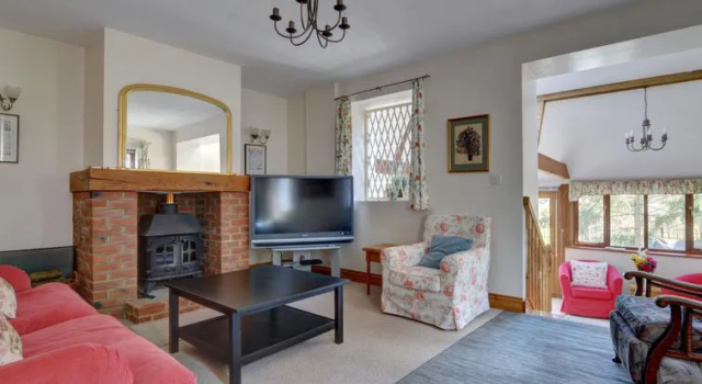 3 Bed in Hartfield oc-tw653, Забронировать Дом для отпуска Отели Хивер с парковкой, Парковка
