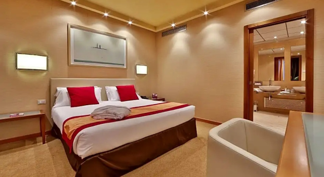Двухместный люкс c 1 комнатой Crowne Plaza Padova by IHG